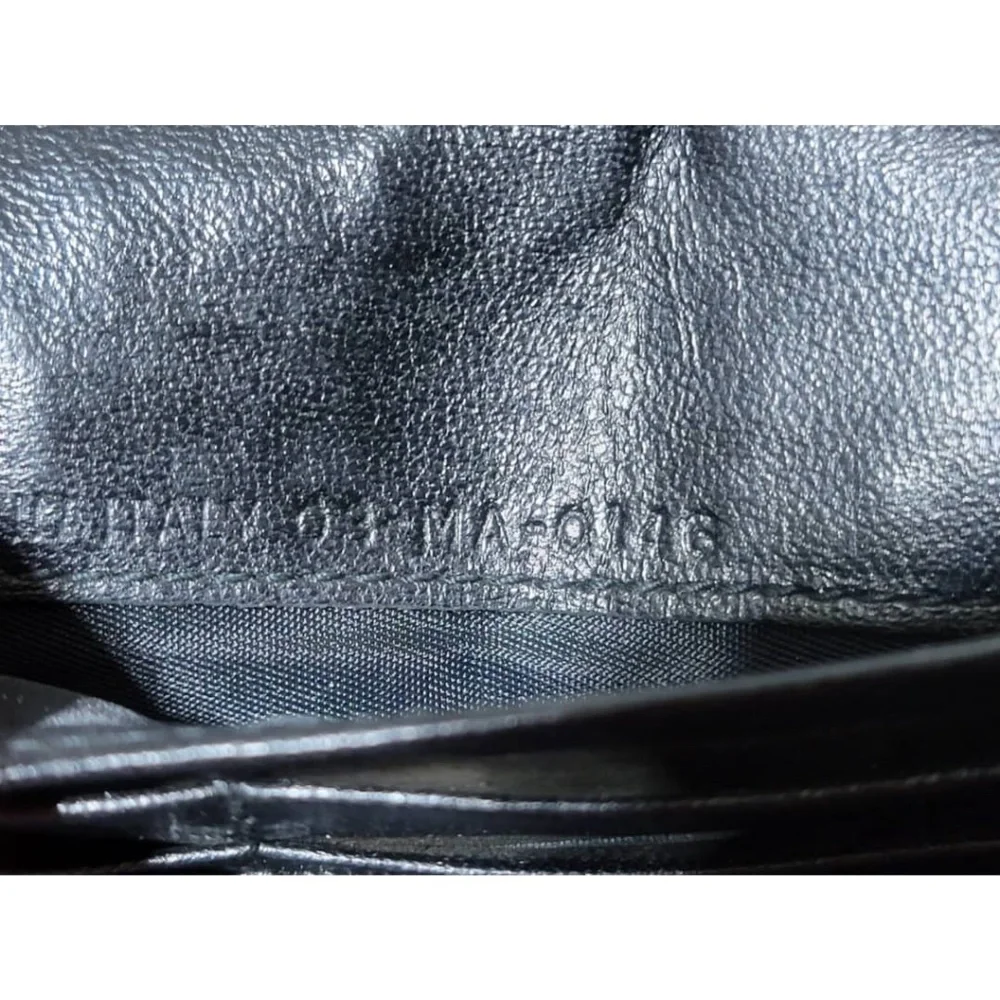 Authentic CHRISTIAN DIOR Diorama Wallet On Chain Black - Picture 12 of 16